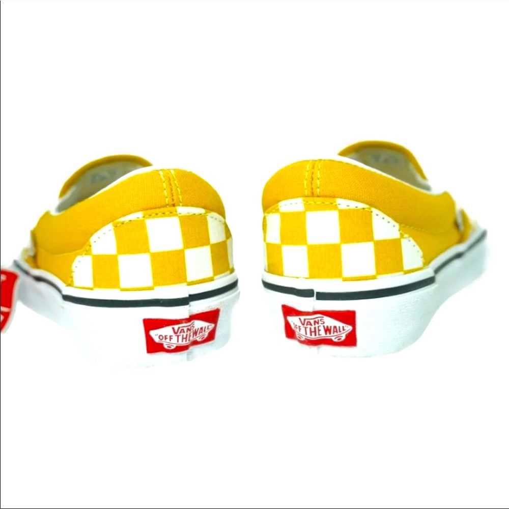 🏈🏈NWT Size 11.5 Men’s New Never Worn Van’s Yellow Shoe’s. Comfortable Casual - Picture 4 of 8